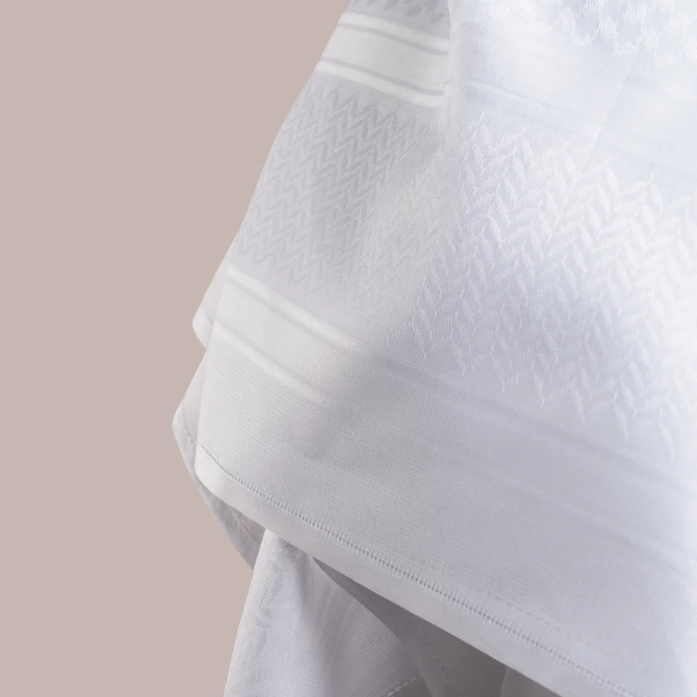 Classic Men’s White Shemagh