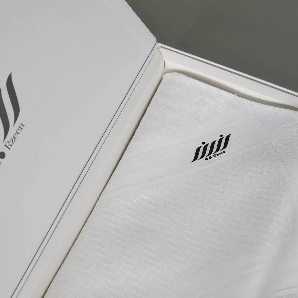 Rzeen White Shemagh 202